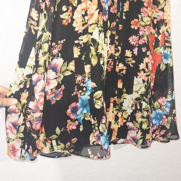 Betsey Johnson Floral Chiffon Halter Swing Dress‎ Size 8 - Picture 3 of 8